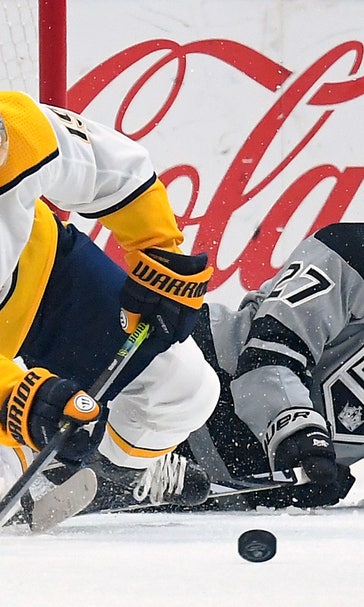 Grimaldi, Smith help Predators beat Kings 4-1